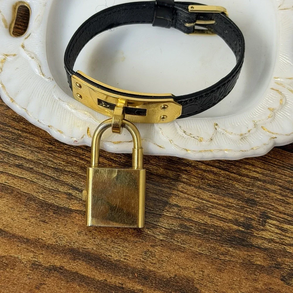 Vintage 80s FUTURA Gold Tone Crystal Padlock Bracelet Watch Black Strap Untested
